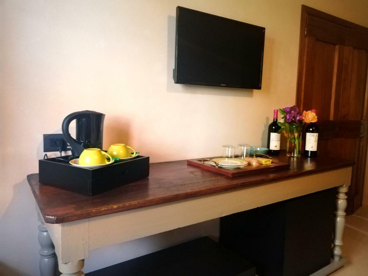 Il Palagione Villa San Gimignano Bagian luar foto